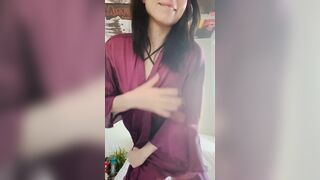 When Brunette Cinna Noe Wet Pussy Meets Big Dildo