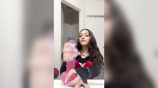 Hiitssenya senyamarin - Blowjobs Dildo