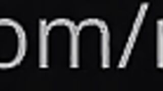 Maimy Flashing Tight Pussy Lips