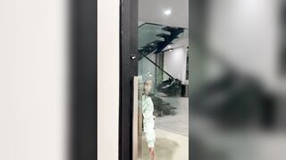 Arikytsya - Fucking Food Delivery Driver