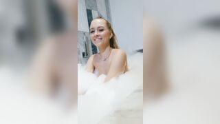 Little Polish Angel Kinky In The Bathtub