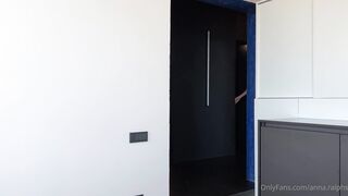 Anna Ralphs Wearing Tight Jeans While Getting Fucked