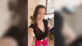 AnnieBella69 Peeing Herself On Apartment Floor