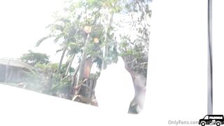 Lucky Midget Guy Baby Alien Fucks Curvy Baddie