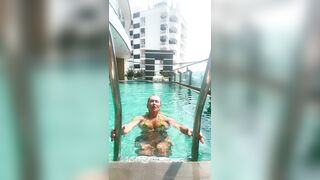 Norwegian Milf Pumpesnuppa Hot Bikini In Pool