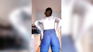 Swedish Redhead Milesun Shows Her Big Ass