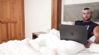 Mia Sorety Caught Her Stepbro Watching Porn