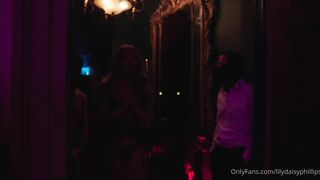 Lillian Phillips Gangbanged By Group Of Strangers