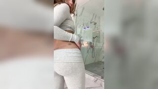 Piper Rockelle New Sexy Striptease