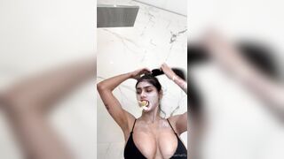 Mia Khalifa Naked Showering PPV