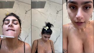 Mia Khalifa Naked Showering PPV